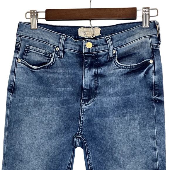 FP Free People Distressed High-Rise Skinny Jeans | Medium Wash | Size 28S Short - Picture 2 of 6